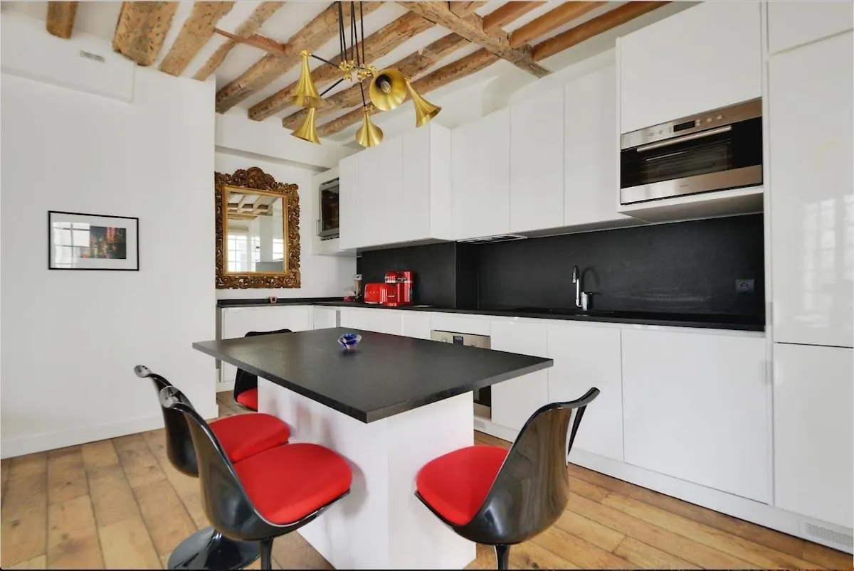 Luxury Apartment In Prestigious Le Marais - Top Location Parigi 0*,  Francia